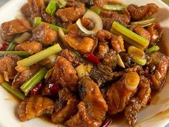 -白氏鲶鱼汤(白亮1号店)