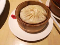 阿婆秃油黄汤包-弄堂小笼包(天津南开大悦城店)