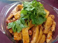 特殊口水鸡-旭龙鱼头王(航华店)
