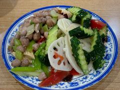 凉菜拼盘-清真老铁家灌汤包