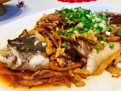 农家烧笋壳鱼-皇朝会.经典传统粤菜(外滩店)