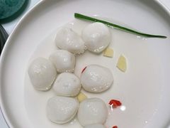 -红鼎豆捞·非遗鲍皇汤火锅(宝丰路店)