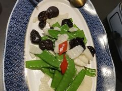 -鸽子侯·家宴·平价海鲜(绿地店)