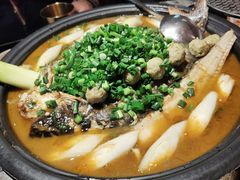 鲜青椒葱葱葱明烤鱼-探鱼·鲜青椒爽麻烤鱼(领展购物广场店)
