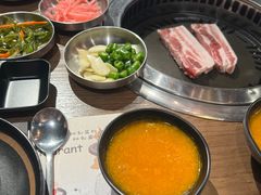 -香猪坊韩国烤肉专属门店(魏公村店)
