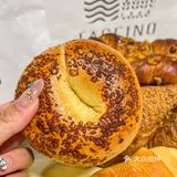 火爆魔都的面包店今天终于在南京排到啦