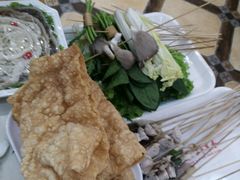 -袁记串串香(泉水轻轨站店)