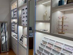-云镜眼镜加工中心(南环路店)