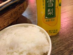 -愉肴麻辣香锅(中山路店)