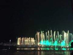 -东港音乐喷泉广场