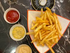 -Salon de The de Joel Robuchon(外滩18号店)