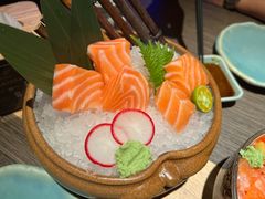三文鱼刺身-炙柒Sekinana·精致日料(合生汇店)