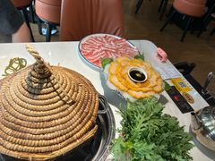 金耳刺身-牧雲子·臻选云南菜 .商务宴请(泰然大厦店)