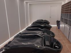 -BULB STUDIO 巴柏明星发型工作室