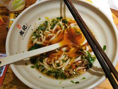 原汤肉丝粉-湘人龙记老长沙米粉(鸟巢店)