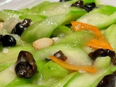 -美乐食街(小南店)