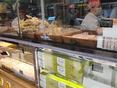 面包甜点陈列柜-鲍师傅糕点(春熙路店)