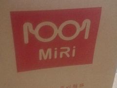 -MiRi眼镜连锁·蔡司·尼康控优点合作店(莘庄店)