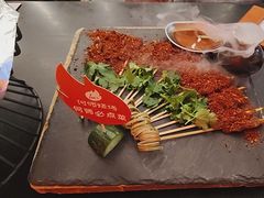 安格斯牛肉-何师烧烤Pro ·江湖川菜·小龙虾·精酿啤酒(太古里旗舰店)