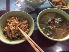 大石人家鱿鱼面馆(双楠店)-大石人家鱿鱼面馆(大石西路总店)