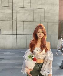 -苑苑发型设计