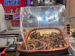 -三个四川人火锅(华联商厦店)