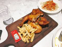 奥尔良烤鸡配薯条-卡朋西餐(大信新都汇店)