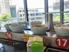 -轩于鲜旋转自助小火锅(新之城购物广场店)