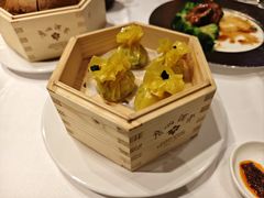 鱼肉菊花烧卖-广州酒家(文昌总店)