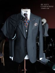 -艾米丽婚纱礼服