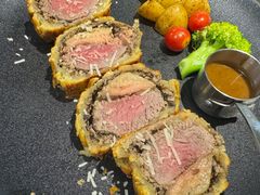 惠灵顿牛排-斯比特花园西餐厅(东方商厦店)