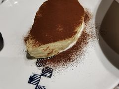 手工自制提拉米苏-Primo·丽莫意大利窑烤披萨