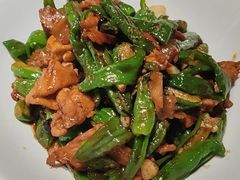 -黄泥岗·地道湖北菜(奥特莱斯店)