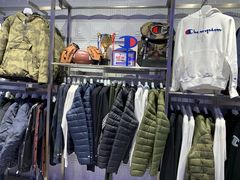 -Champion(武汉国际广场店)