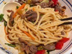 -鑫花溪牛肉米粉(东环大润发店)