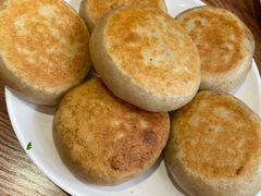 -清真吴记门钉肉饼·喜多利