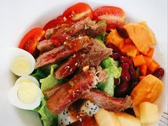 -F+轻食健身赋能空间(中华北路国贸商场店)