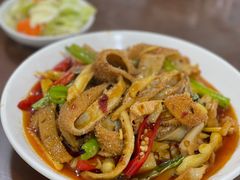 爆炒羊杂-野狗羊肉汤