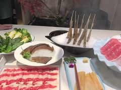 -德天雪花肥牛海鲜火锅(南苑东路店)