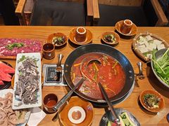 -贵厨酸汤牛肉(花果园国际中心店)