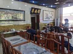 -壹条龙饭庄台基厂店