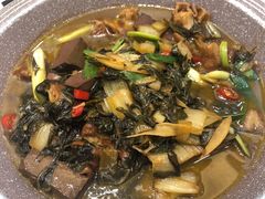 -香山湖家家宴(中山陵店)