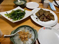 -粥天粥地创意中餐厅(王村南街店)