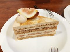 红茶戚风-black rainbow coffee
