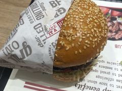-The Habit Burger Grill 哈比特汉堡(爱琴海店)