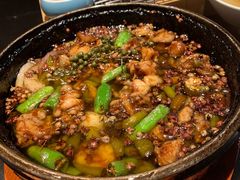 钱塘石锅蛙-老头儿油爆虾·1987杭州烟火味(湖滨银泰in77D区店)