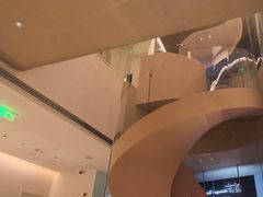 -左右Massage/Spa(长寿路店)