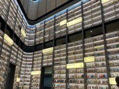 -上海虹桥中心爱琴海亚朵S酒店