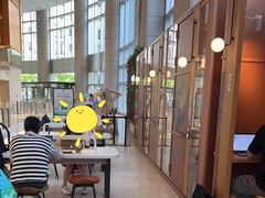大堂-星巴克(来福士办公楼店)