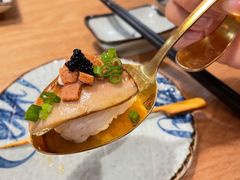 -西月山居匠心创意料理(江汉路新佳丽广场店)